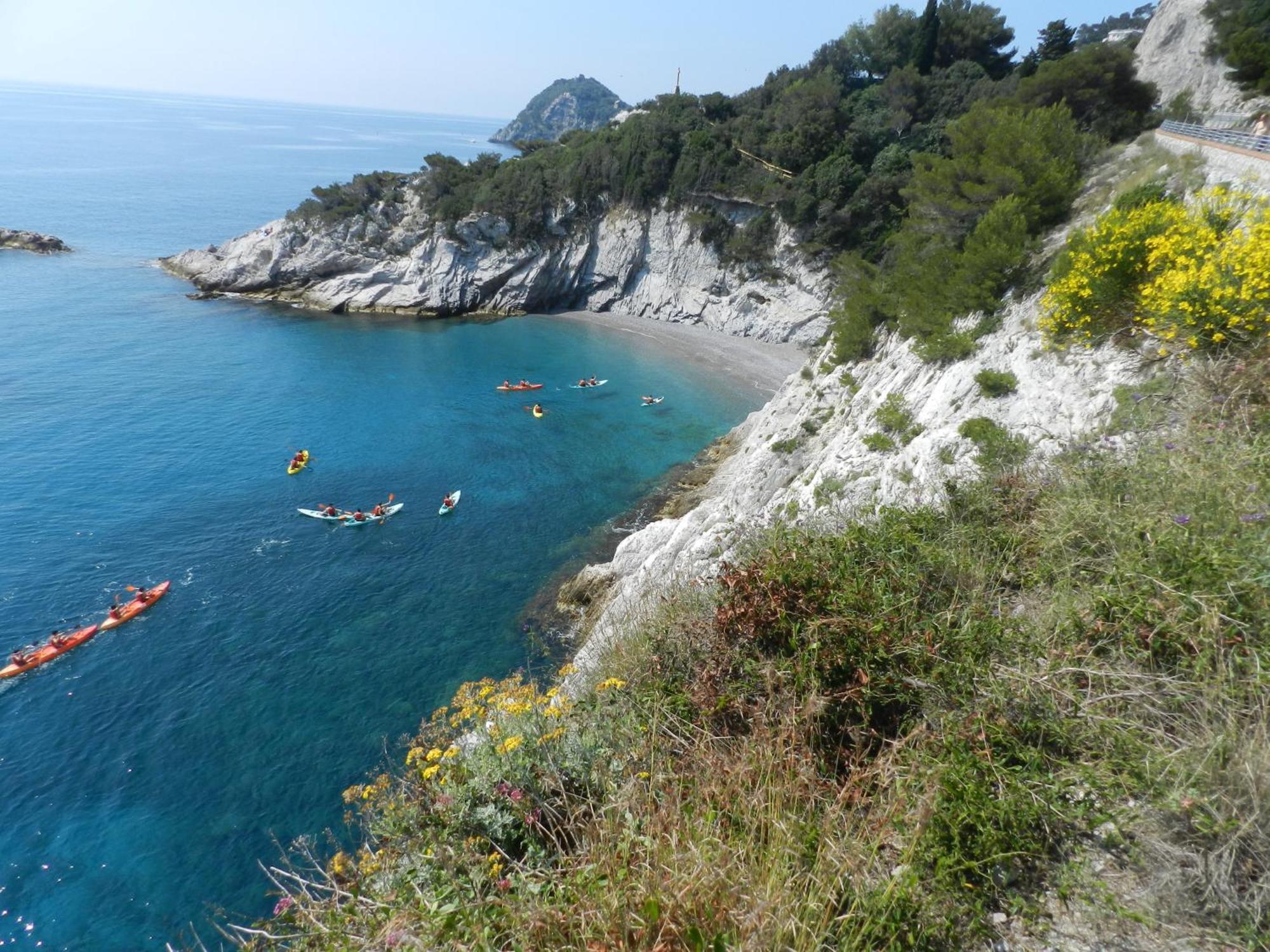 Il Giardino Sull'Isola - Appartamento - Берджеджи Экстерьер фото