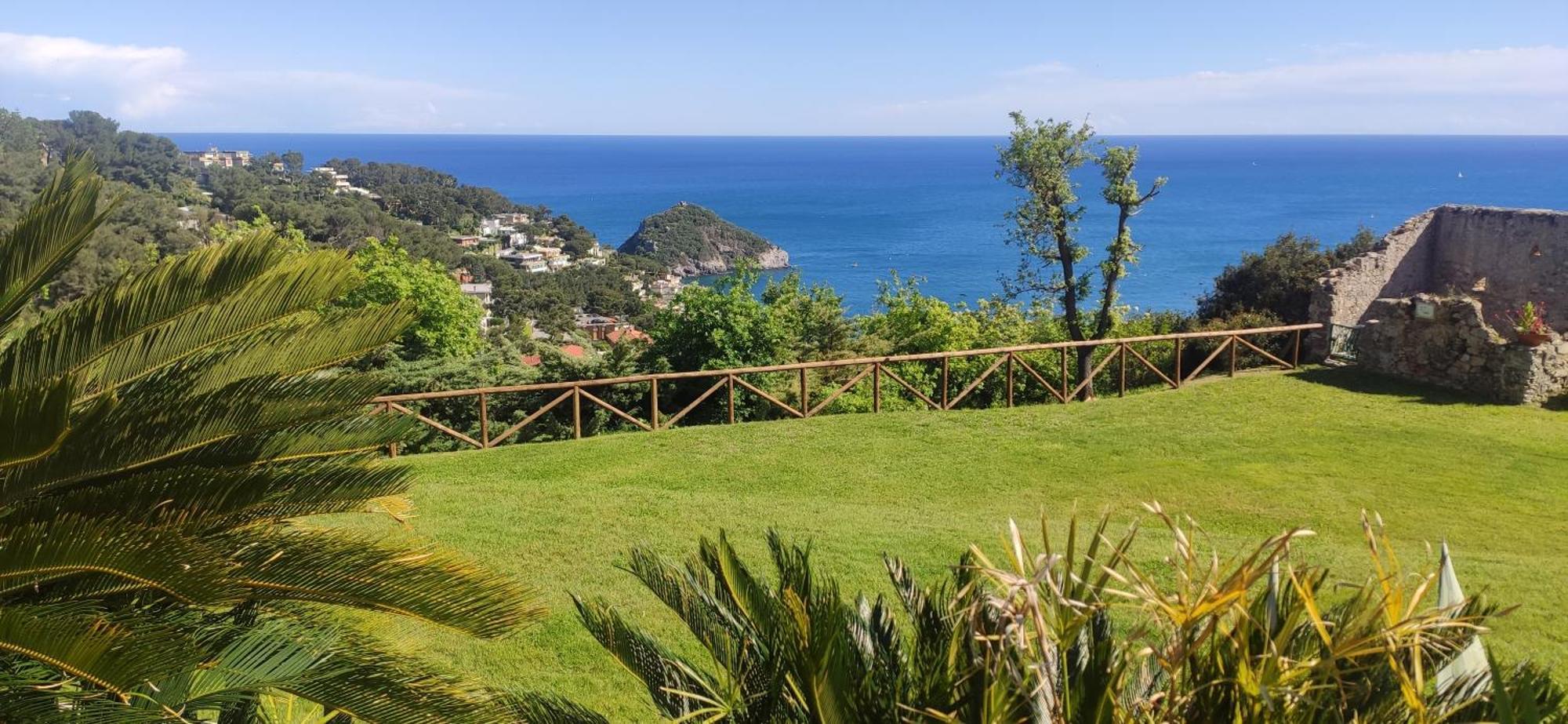 Il Giardino Sull'Isola - Appartamento - Берджеджи Экстерьер фото